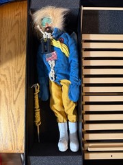 2006 GI Joe Land Adventurer Fight For Survival: Polar Bear Attack Complete Set
