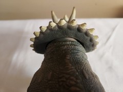 Kenner Jurassic Park Triceratops JP.08 Vintage 1993 Dino Damage No Wound Cover
