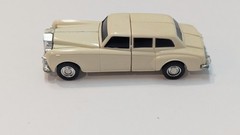 Bandai GoBots Tux MR-46 White/Beige Rolls Royce Limo Vintage