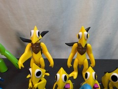 15x Rainbow Friends Figure Lot, PhatMojo / Roy & Charcle LLC (Roblox), All Shown