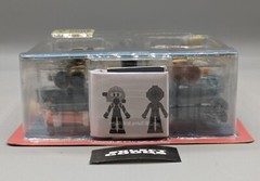 Roblox DevSeries SHARK BITE 2: SHARK CAGE Figure Set W/Exclusive Virtual Code