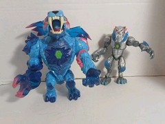 2 Mr Beast Action Figures Lot Bundle Blue Silver Moose Toy Lab Mutators Panther