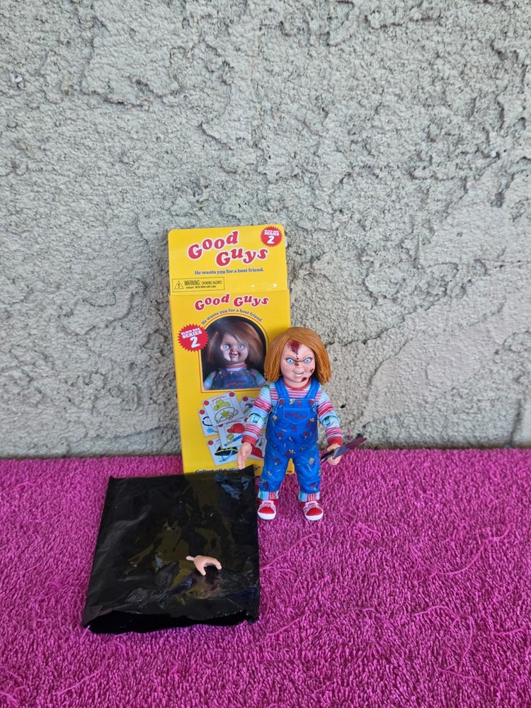 NECA 4″ Inches Child’s Play Good Guys Chucky Blind Box Horror Figure TV Series 2