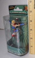 2016 DC Comics Bombshells Supergirl Keychain Diamond