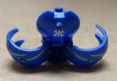 BAKUGAN BATTLE BRAWLERS – SERIES 1 (2007) – Aquos Reaper Figure – 250G
