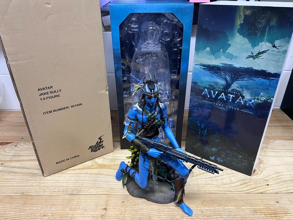 Hot Toys 1/6 Scale Avatar Jake Sully 18 Inches Tall MMS159 LED Light Up Stand