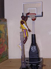 Hasbro 1/12 scale Starting Lineup NBA Basketball Hoop And Backboard MIB