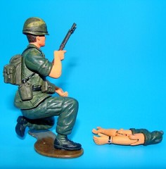 1:18 Ultimate Soldier Vietnam War U.S Army Infantry M-79 Operator Platoon Figure