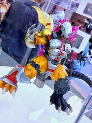 Toho Daikaiju Series WARGREYMON “G” EROSION MODE Figure Digimon Color Godzilla