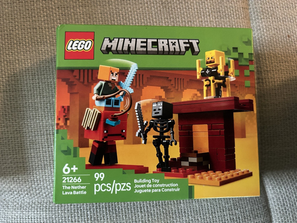 LEGO Minecraft The Nether Lava Battle 21266 6+ Building Toy 99 Pcs