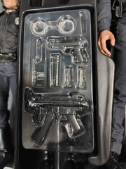 Hot Toys Terminator T-1000 3‑Figure Set 1/6 Movie Masterpiece