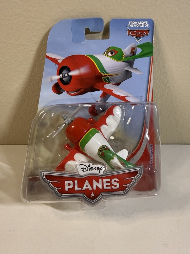 Disney Planes El Chupacabra Diecast Aircraft From Above The World Of Cars 2012