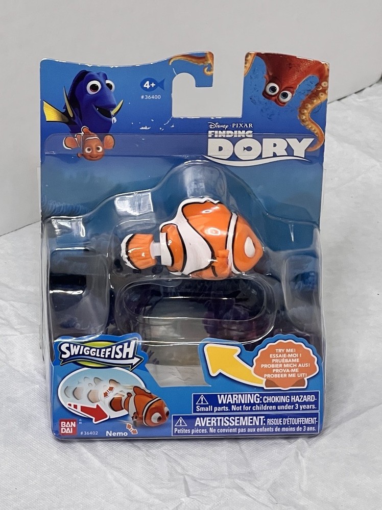 Disney Pixar Finding Dory Swigglefish Nemo Bandai #36400 New Sealed 2016 Toy