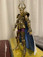Bandai Saint Seiya Saint Cloth Myth EX Capricorn Shura (Revival Version)
