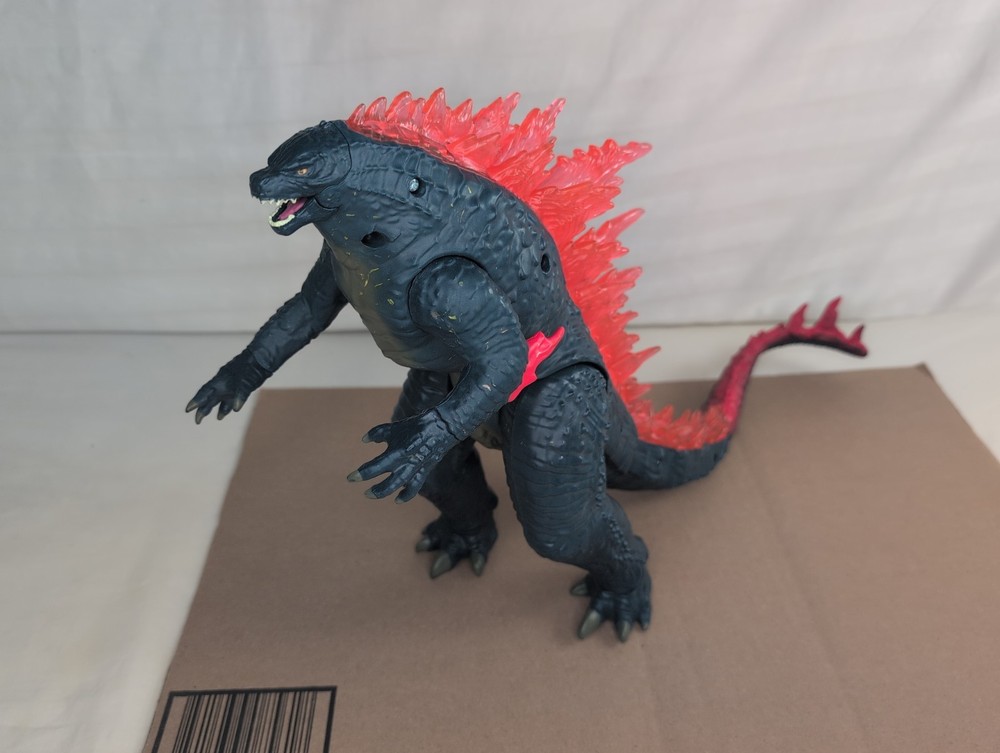 GODZILLA x KONG the New Empire 2024 GIANT 11” GODZILLA EVOLVED Figure