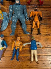 VINTAGE 1980s 1990s 27 ACTION FIGURE LOT MARVEL DC SWAMP THING POWER RANGERS ETC