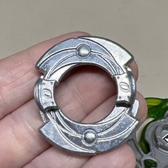 HASBRO Beyblade Burst SlingShock E4743 Thorns-X Minoboros M4.0.Needle-S Used