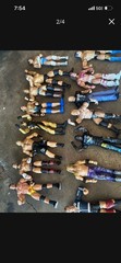 32 Random Wwe Figure Lot