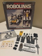 Revell Robotech Robolinks Force 31 Kids Toy Complete with box and manual
