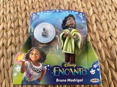 Disney ENCANTO 3″ Toy Doll Mini Figure TIO BRUNO MADRIGAL w MOUSE RAT Brand New!