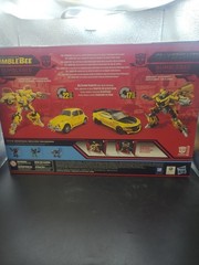 Hasbro E4688 Transformers Studio Series 24 & 25 Deluxe Class BUMBLEBEE Pack of 2