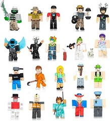 Lot of 20 ROBLOX Figures From The Vault Collection – Toy Party Boxes NO CODE