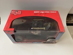 G.I. Joe 1/6 DESERT LIGHT STRIKE VEHICLE & Exclusive Soldier Chenowth Dune Buggy