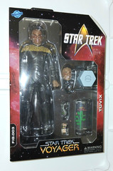 STAR TREK VOYAGER TUVIX 1/10 7″ FIGURE 003 NACELLE TOYS NEW SEALED