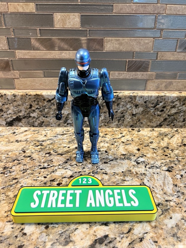 Vintage Orion 1993 Toy Island Robocop Talking Figure 8″ Inch- Needs Battery
