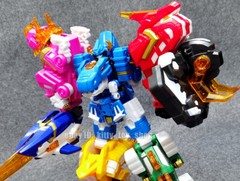 Miniforce Super Dino Seven 7 Dinosaurs Figure Power Ranger 13″ Robot Combiner