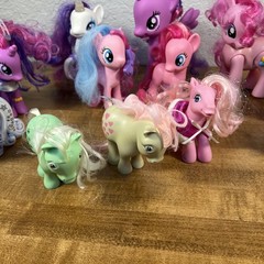 My Little Pony Figure Lot Of 15 Ponies Various Sizes Hasbro