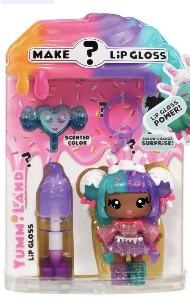 Yummiland Lip Gloss Doll: Mystery Color Change – Carly Cakepop- NEW IN BOX R4