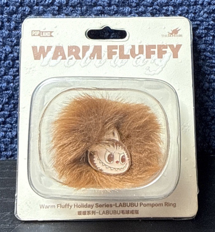 PopMart/ PopLand- Warm Fluffy Holiday-Brown Fur Labubu Adjustable Ring-unopened