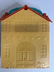 DreamWorks Spirit Riding Free Riding Academy Stow N’ Go Stable w/ Spirit FreeS&H