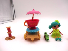 Lalaloopsy Tinies Sew Royal Castle Rainbow Cinder Slippers Doll Mini Cinder Clot