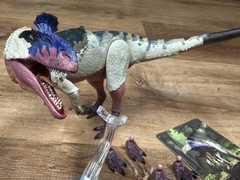 Beasts of The Mesozoic Cryolophosaurus ellioti 1/18 Creative Beast Studio Figure
