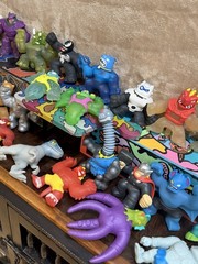 25 Heroes of Goo Jit Zu Toys & Action Figures