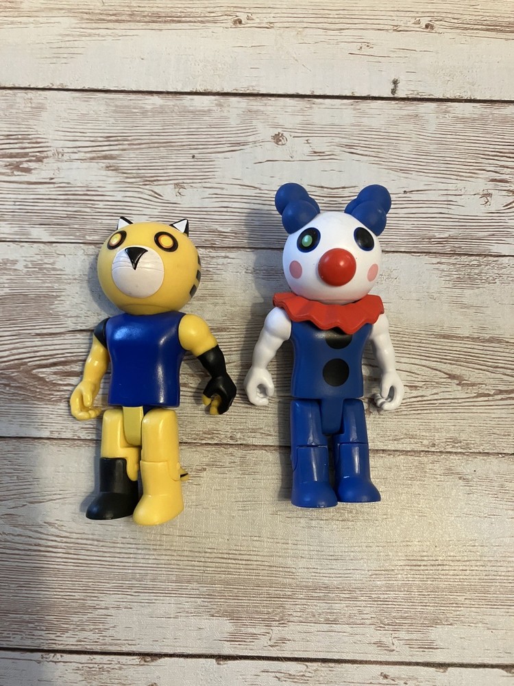 Roblox Piggy Tigry And Clown Action Figures Lot Of 2