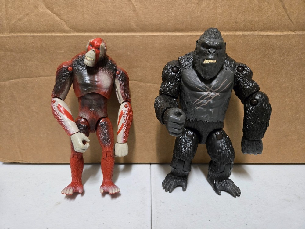 Godzilla x Kong The New Empire 6″ Figure Lot Skar King & Kong Playmates 2024 A6