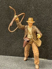 Hasbro Indiana Jones Action Figure 3.75″ w/Accessories INDY With IDOL 2007 MINT