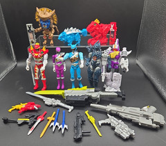 Lot of 21 Pieces of Power Rangers Dino Charge Figures and Weapons. Variety