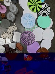 Miniverse Make It Mini & Real Brands Foods 160 Pieces ~ Sweets, Tables, Bowls