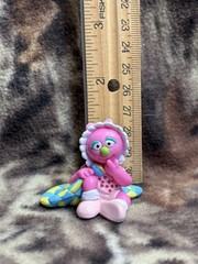 VTG RDYF Readers Digest Sesame Street Baby Natasha & Blanket 1.5″ PVC Figure