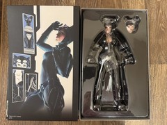 Sideshow Collectibles Exclusive DC Comics Catwoman 12″ 1/6 Scale Figure
