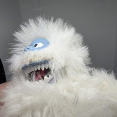 Bumble Abominable Snowman 8″ Action Figure Playing Mantis Rudolph Christmas 2000