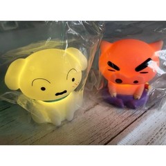Bandai Japan Crayon Shin-chan Light Up Figures Crayon Shin-chan Light Mascot Toy