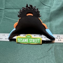 NEW WITH TAG 2004 SESAME STREET ERNIE FOAM VISOR