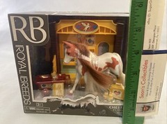 Lanard Toys Royal Breeds Chestnut Tobiano Horse 85105 Play Set NEW