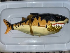 Treasure X Moose Toys Action Figures Lot Figures Tiger Shark