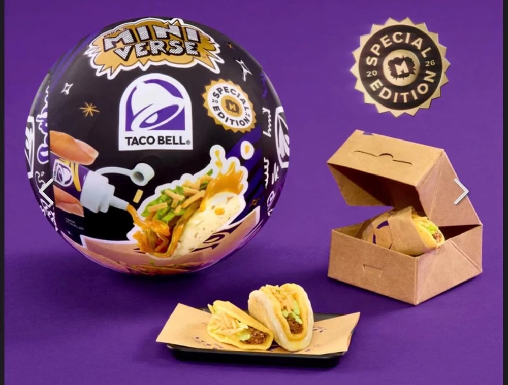 MGA Miniverse Taco Bell Special Edition Cheesy Gordita Crunch Tacos IN HAND